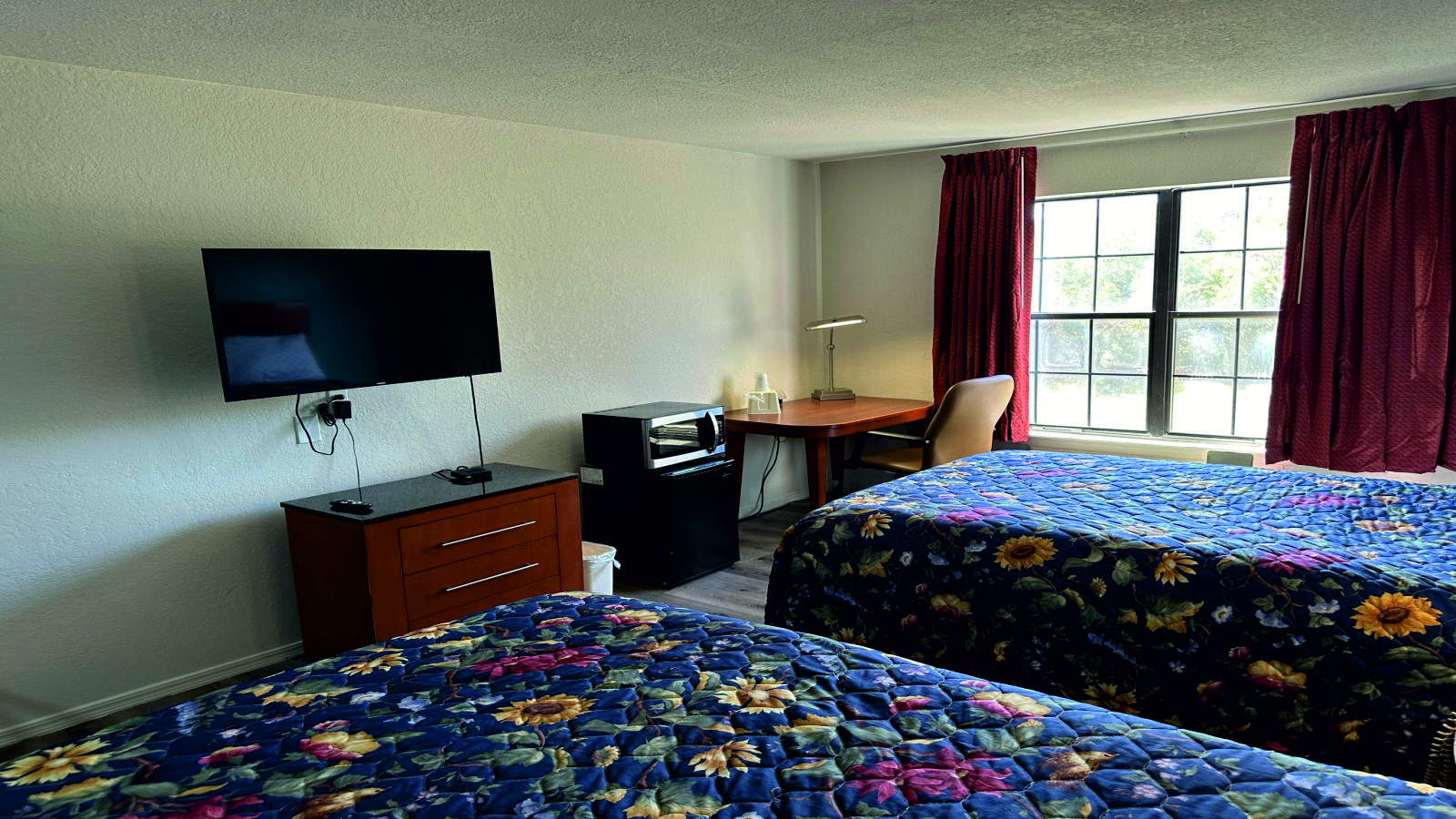 Spacious Standard Double Room Spacious Standard Double Room